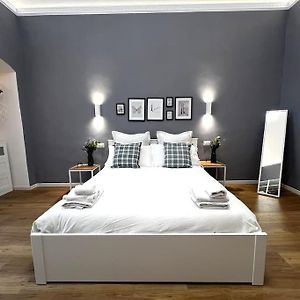 Apartamento de 2 Dormitorios